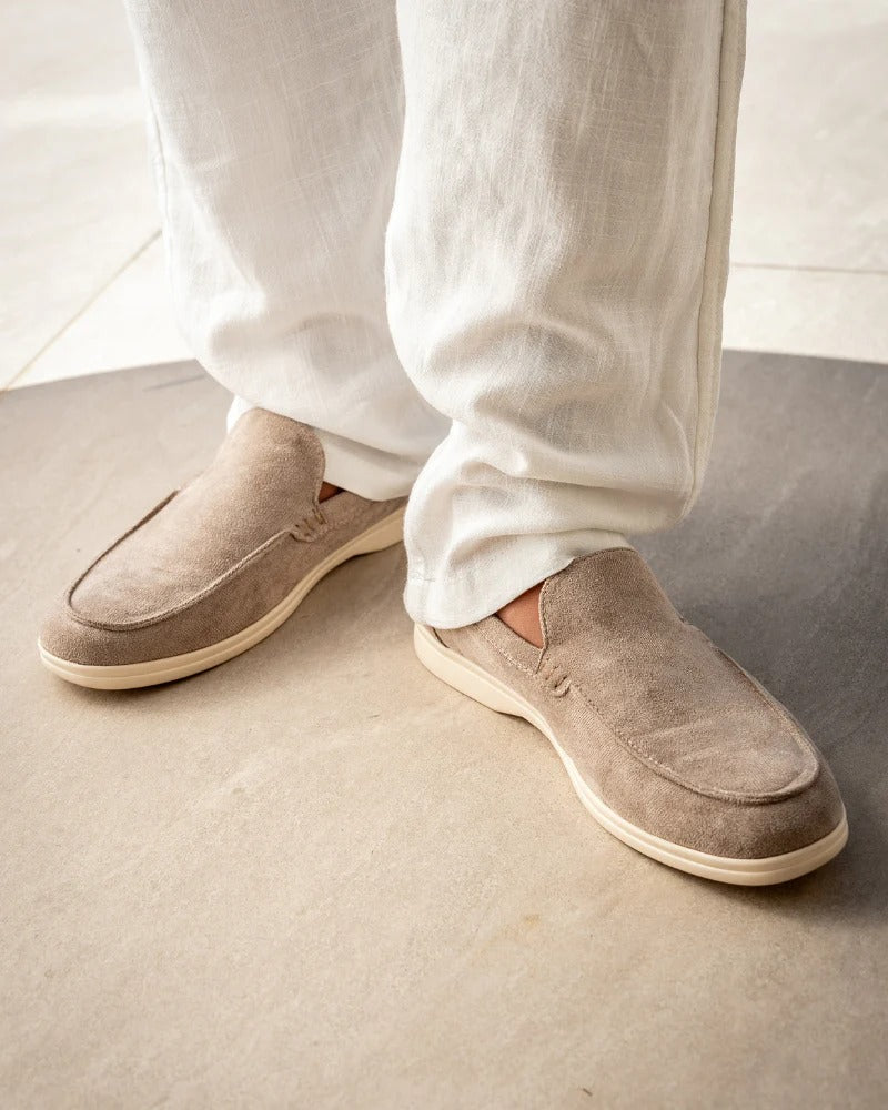 Old Money Suede Beige
